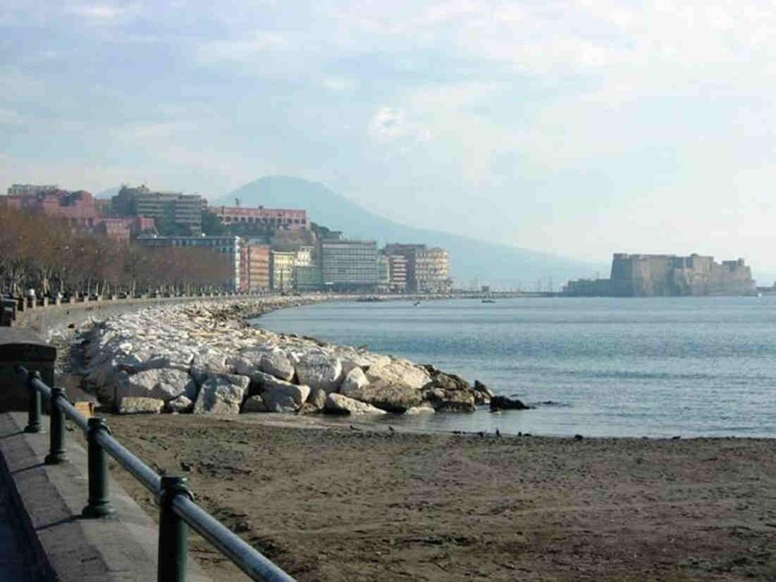 Salotto Mergellina Napels Buitenkant foto